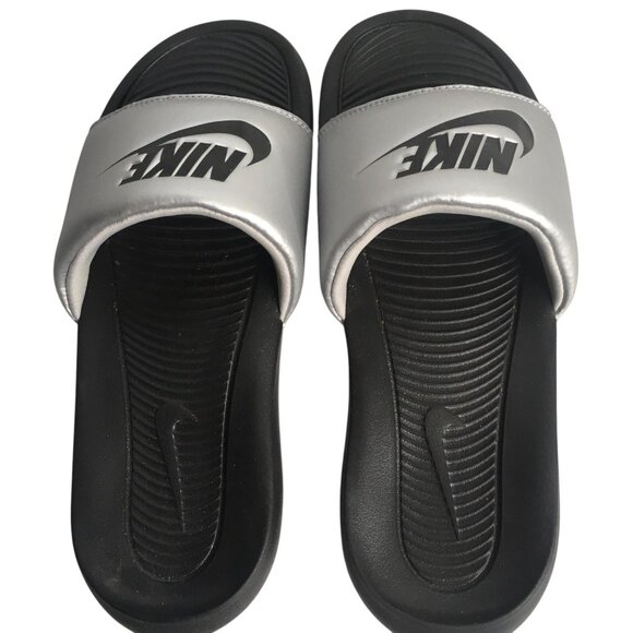 Nike Slide Sandals Womens Size 9 Black Silver CN9677-006 Comfort Slip On Logo - Picture 9 of 11